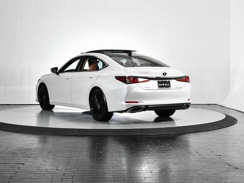 2023 Lexus ES 350 Base