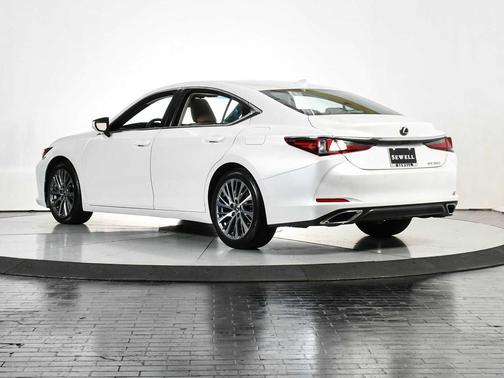 2019 Lexus ES 350 Luxury
