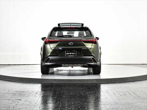 2024 Lexus UX 250h Base