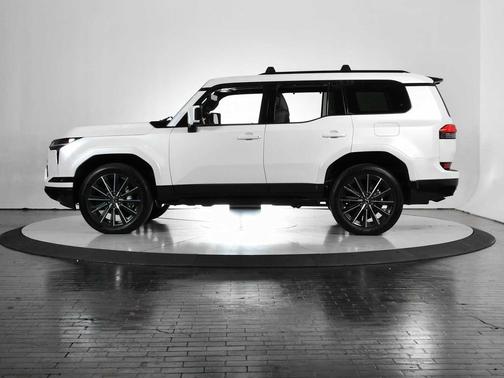 2025 Lexus GX 550 Luxury