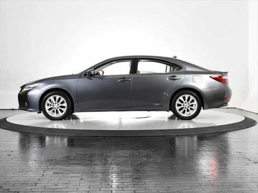 2013 Lexus ES 300h Base