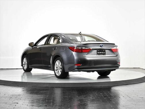 2013 Lexus ES 300h Base