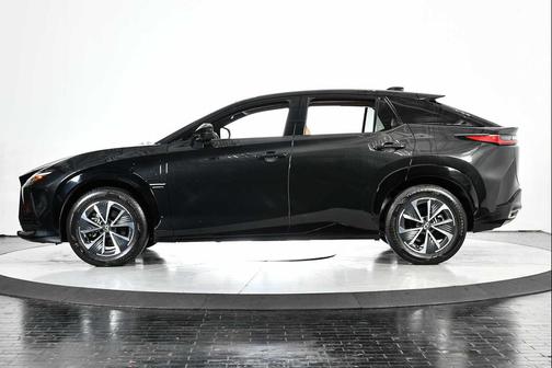 2024 Lexus RZ 300e Premium