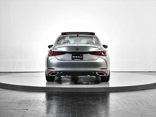 2024 Lexus ES 350 Ultra Luxury