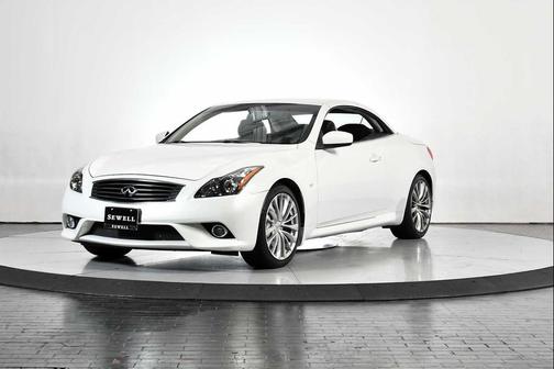 2014 INFINITI Q60 Base