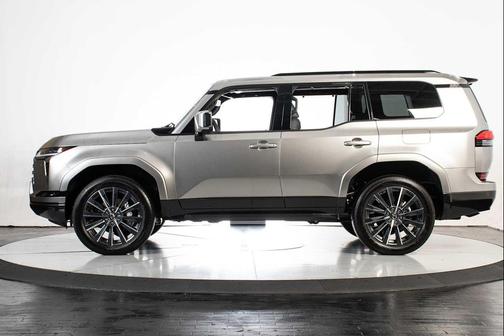 Atomic Silver 2026 Lexus GX 550 Luxury+
