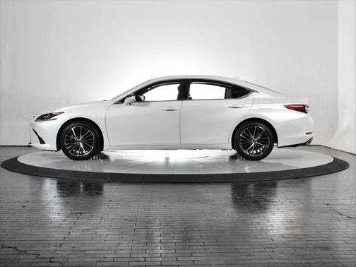2024 Lexus ES 350 Base