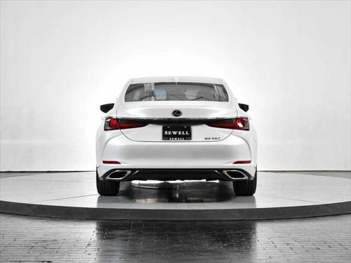 2024 Lexus ES 350 Base