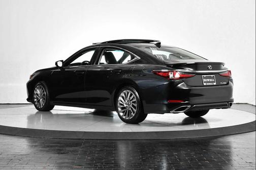 2022 Lexus ES 350 Luxury