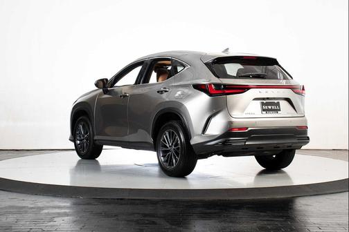 Atomic Silver 2023 Lexus NX 350 Premium