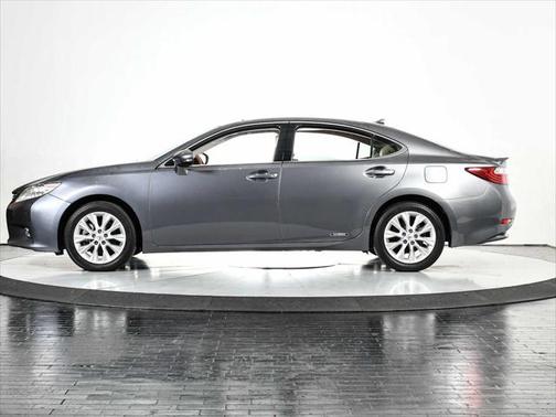 2013 Lexus ES 300h Base