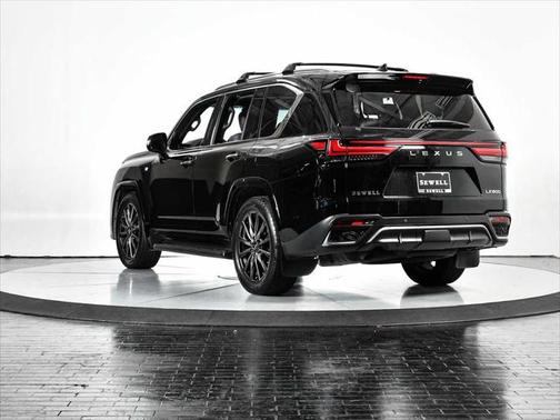 2022 Lexus LX 600 Base