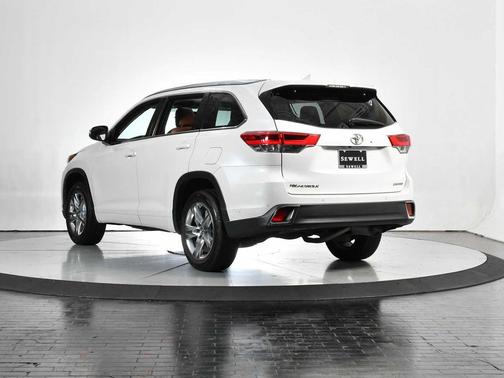 2018 Toyota Highlander Limited