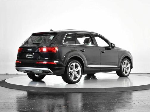 2019 Audi Q7 55 Prestige