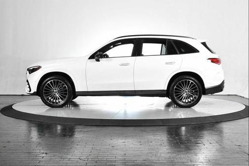 2023 Mercedes-Benz GLC 300 4MATIC