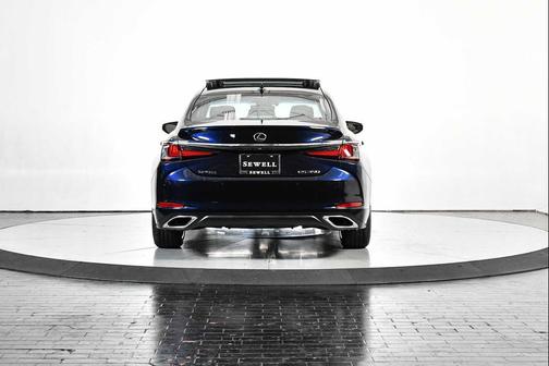 2025 Lexus ES 350 Ultra Luxury