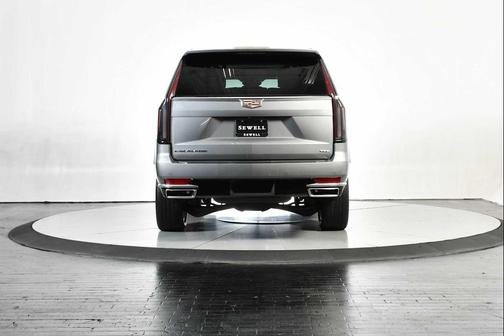 Argent Silver Metallic 2023 Cadillac Escalade Premium Luxury