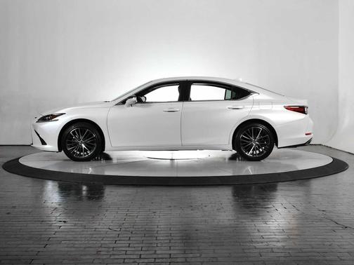 2024 Lexus ES 350 Base