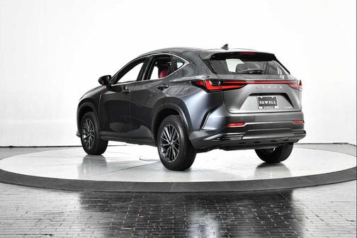 2025 Lexus NX 250 Premium