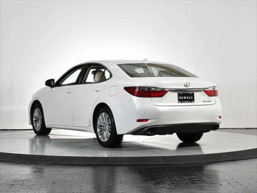 2015 Lexus ES 350 Base