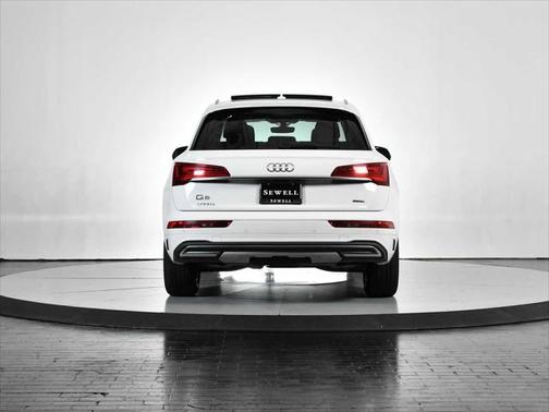 2021 Audi Q5 45 Premium