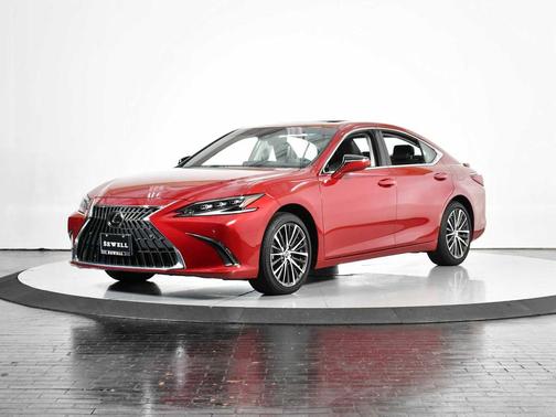 2025 Lexus ES 300h Base