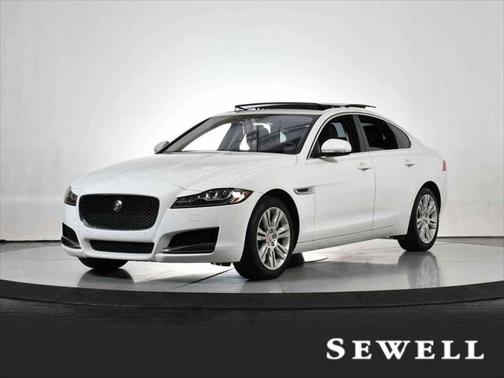 2016 Jaguar XF 35t Premium