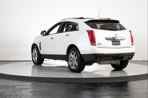 Platinum Ice Tricoat 2016 Cadillac SRX Performance Collection