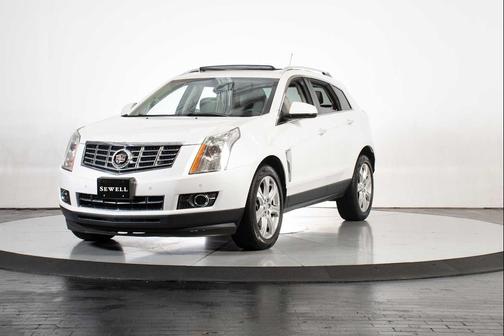 Platinum Ice Tricoat 2016 Cadillac SRX Performance Collection