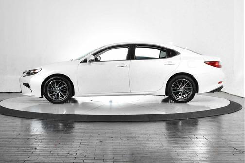2017 Lexus ES 350 Base