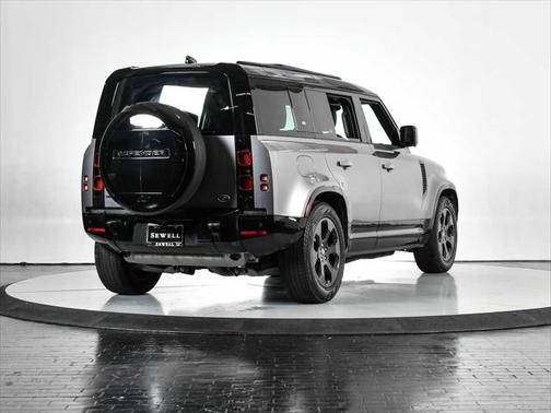 2023 Land Rover Defender 110 X-Dynamic SE