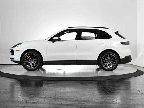 2023 Porsche Cayenne AWD