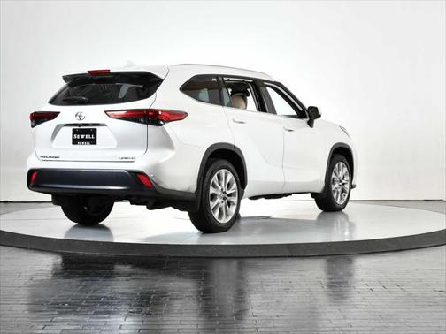 2023 Toyota Highlander Limited
