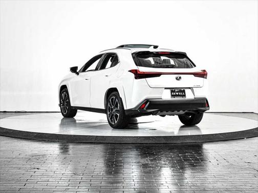 2024 Lexus UX 250h Base