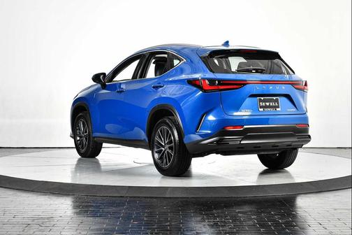 2025 Lexus NX 250 Premium