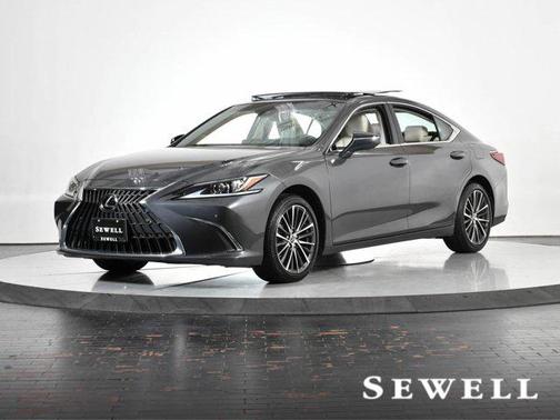2022 Lexus ES 350 Base