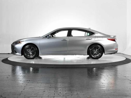 2024 Lexus ES 350 Base