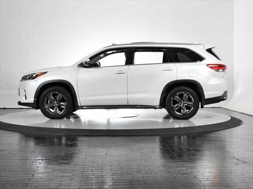 2018 Toyota Highlander Limited Platinum