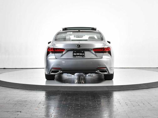 2023 Lexus LS 500 Base