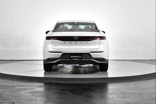 Oxygen White 2023 Toyota Crown XLE