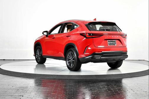 2025 Lexus NX 250 Premium