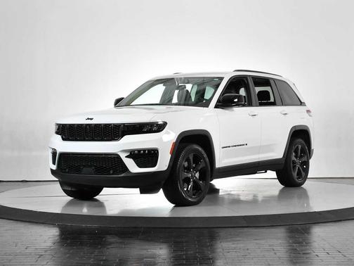 2023 Jeep Grand Cherokee Limited X
