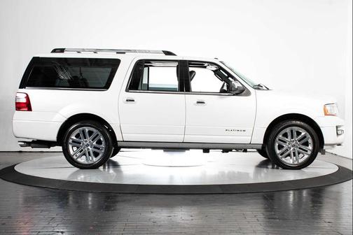 White Platinum Metallic Tri-Coat 2017 Ford Expedition EL Platinum