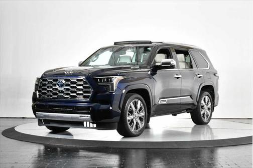 2023 Toyota Sequoia Base
