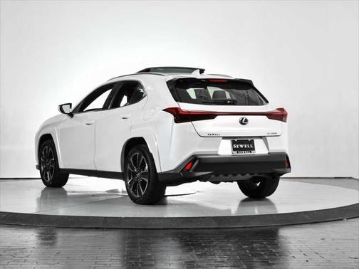 2024 Lexus UX 250h Base