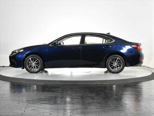 2016 Lexus ES 350 Base
