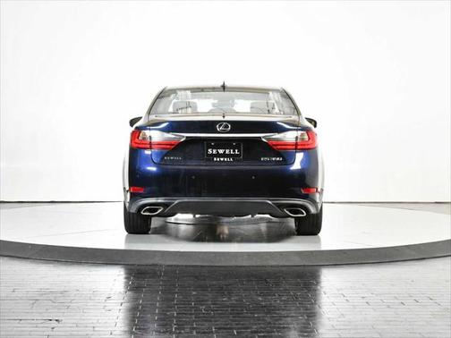 2016 Lexus ES 350 Base