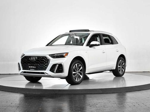 2023 Audi Q5 45 S line Premium Plus