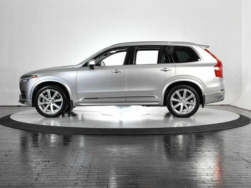 2017 Volvo XC90 T6 Inscription