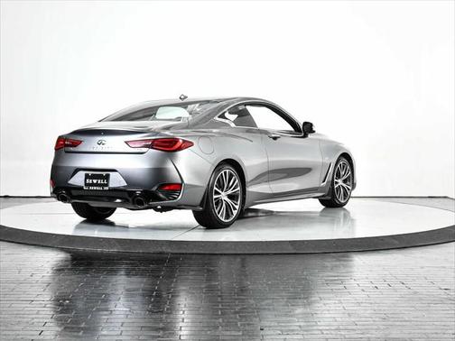 2017 INFINITI Q60 2.0t Premium